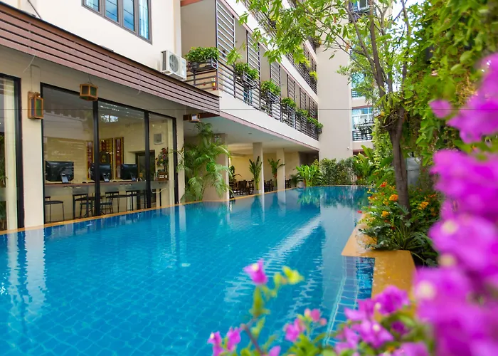 Chiang Mai Waroros Boutique Hotel